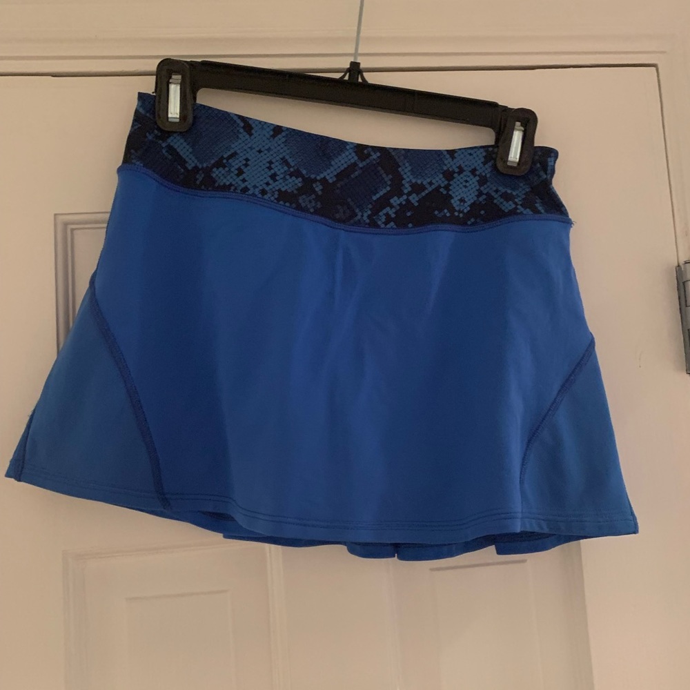Lululemon Skirt - Size 4